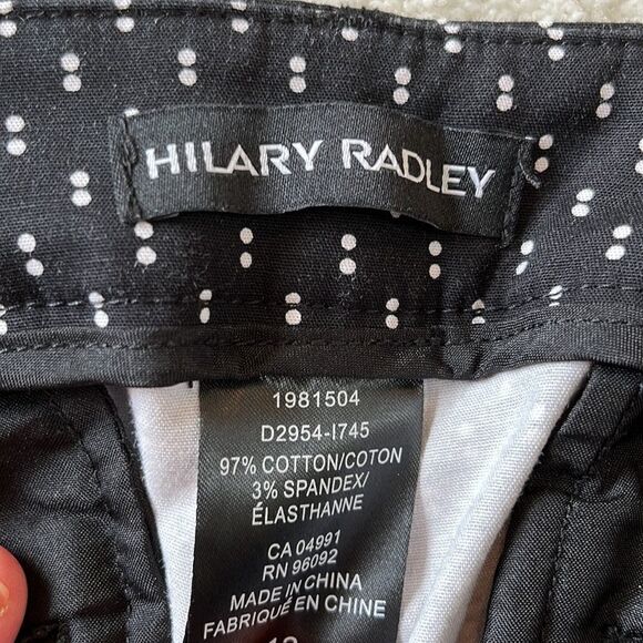 Hilary Radley women’s black & white capri pants Size 12 - Picture 7 of 7
